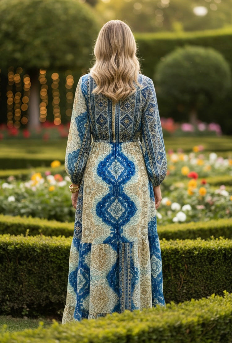 Robe en soie bleu aurore