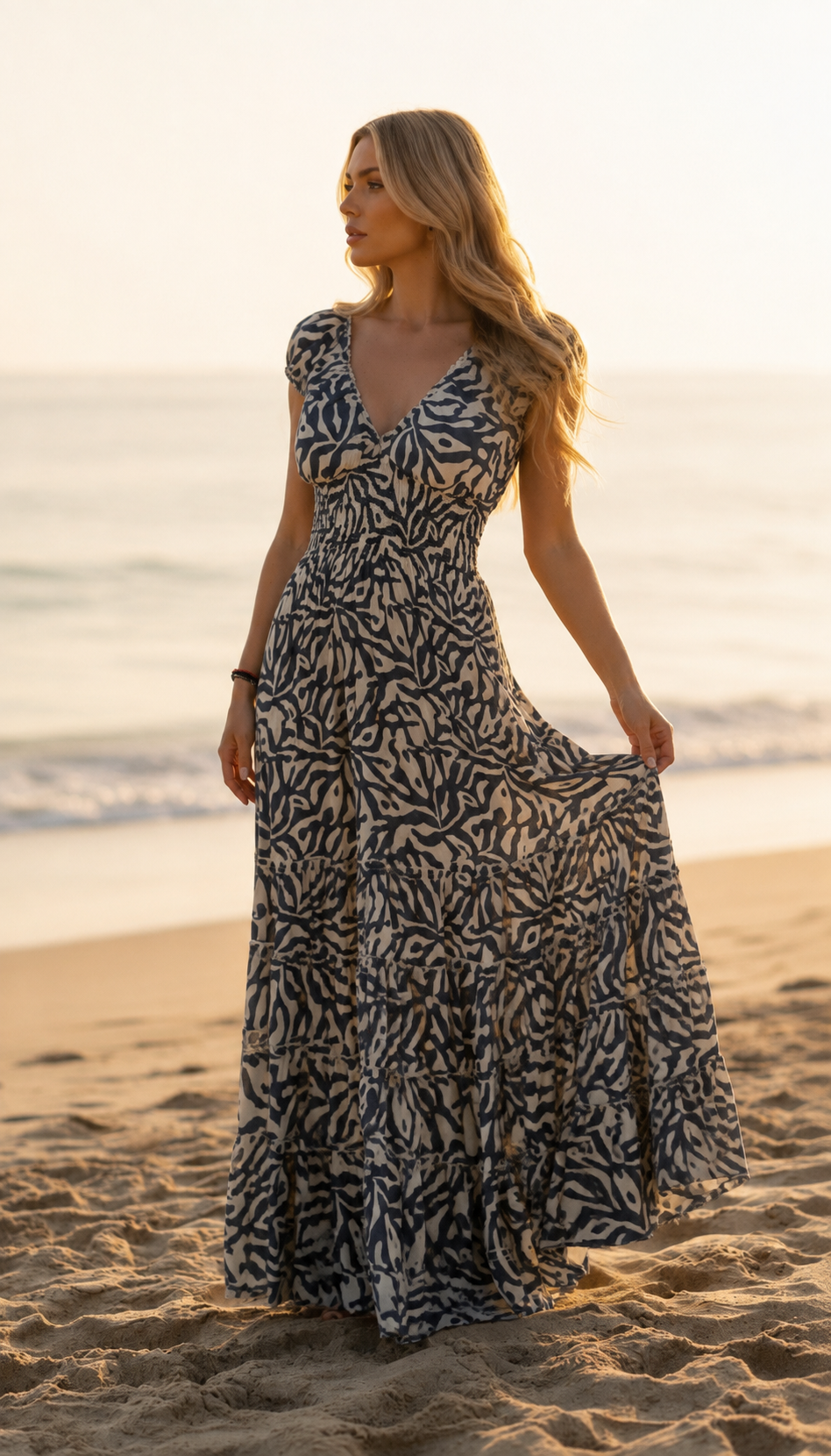 Alma Golden Blaues Seidenmaxikleid