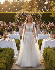 Romantic Bridal Dress with Chantilly Lace