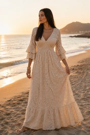 Robe en dentelle vaporeuse