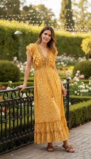 Robe en soie jaune aurore