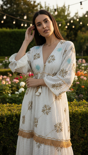 Robe longue bleu azur et blanche