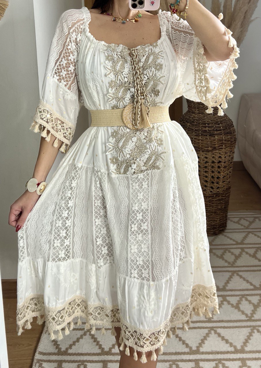 Boho Chic Midi Dress with Lace and Embroidery